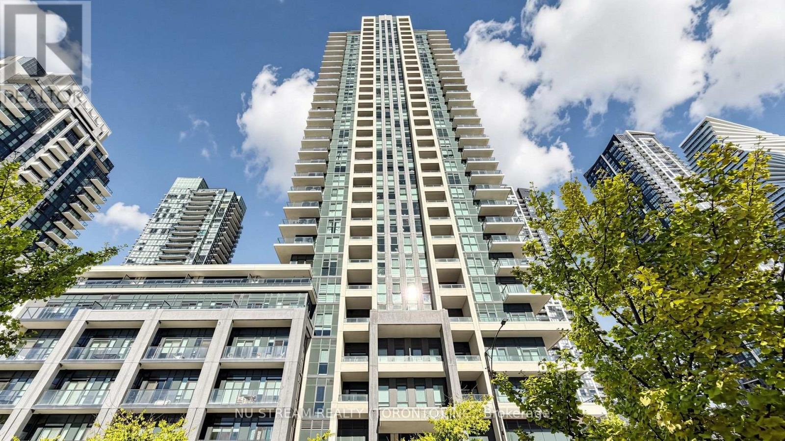 3017- 4055 Parkside Village Drive, Mississauga, ON photo 2