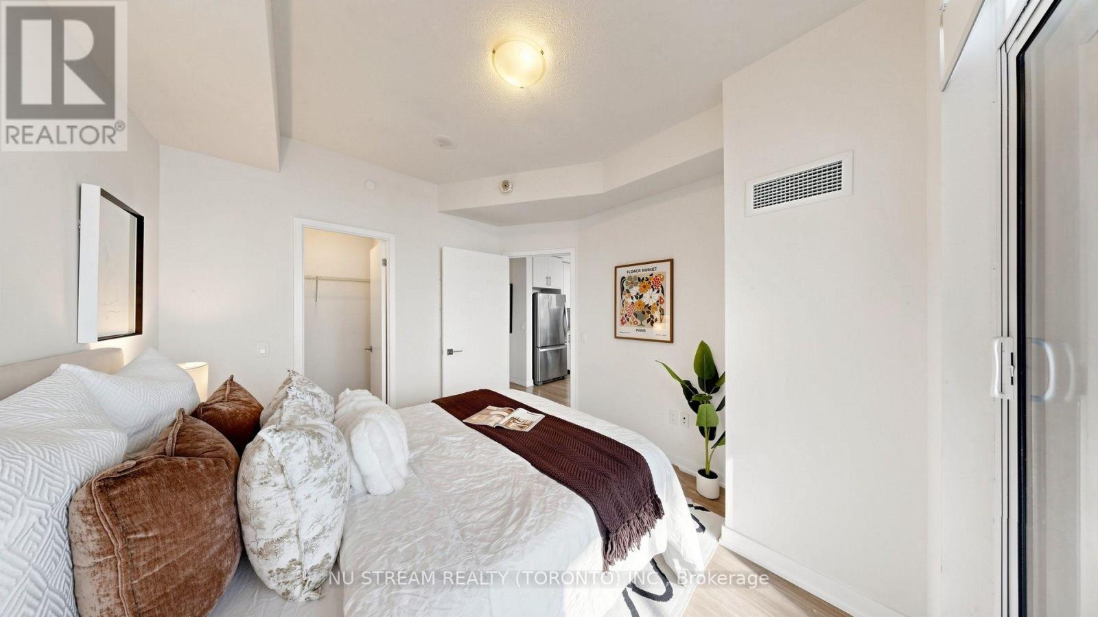 3017- 4055 Parkside Village Drive, Mississauga, ON photo 21