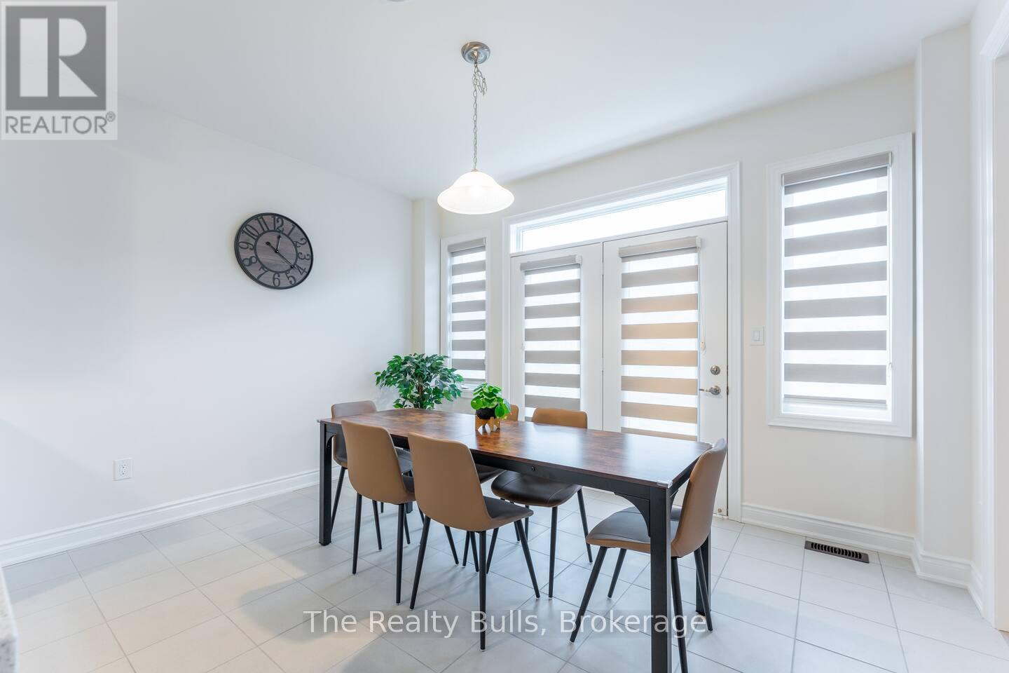 89 GLEDHILL CRESCENT, Cambridge — photo 3