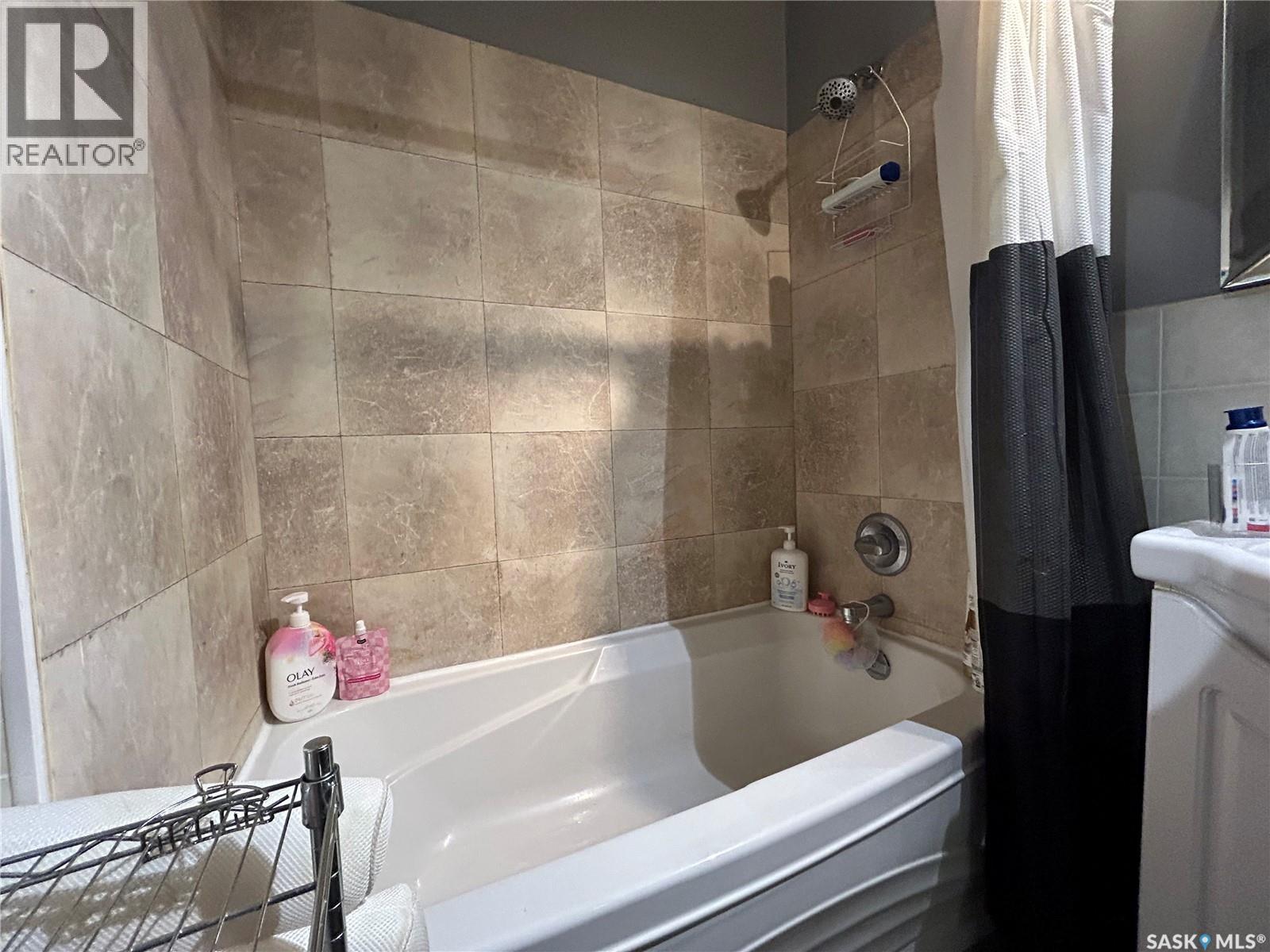 714 Carbon AVENUE, Bienfait — photo 18