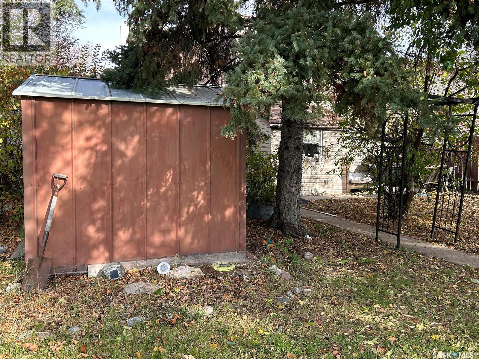 714 Carbon AVENUE, Bienfait — photo 34