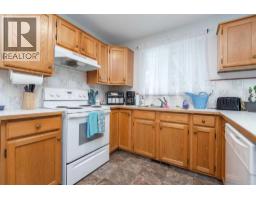 3pc Bathroom - 105 Bell Street, Red Deer, AB T4R1L6 Photo 10