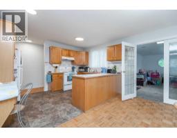 Primary Bedroom - 105 Bell Street, Red Deer, AB T4R1L6 Photo 9