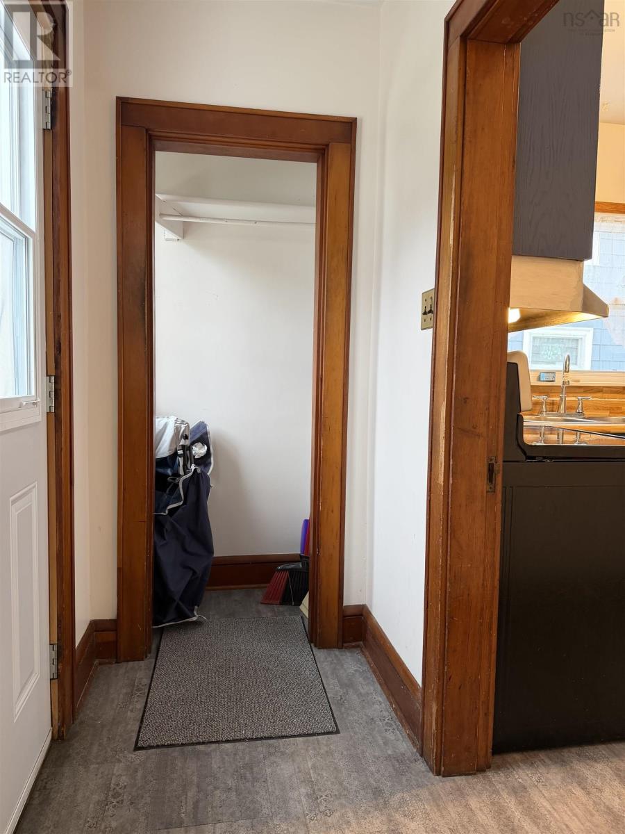 208 Dillon Street - 12