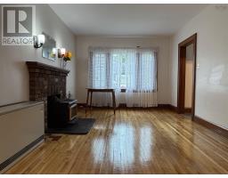 208 Dillon Street, Sydney, NS B1P5C2 Photo 37