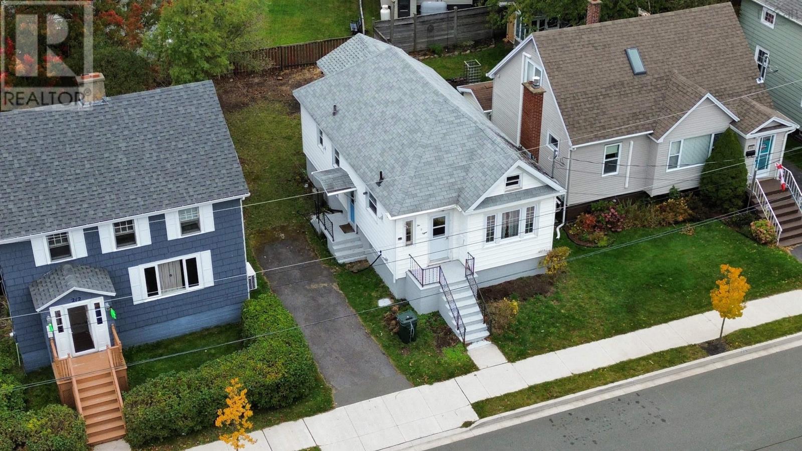 208 Dillon Street - 11