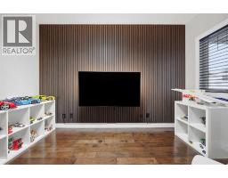 Primary Bedroom - 211 Voisin Close, Red Deer, AB T4R0M8 Photo 9