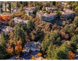 16 1063 Valewood Trail, Saanich, BC V8X5G5 Photo 27