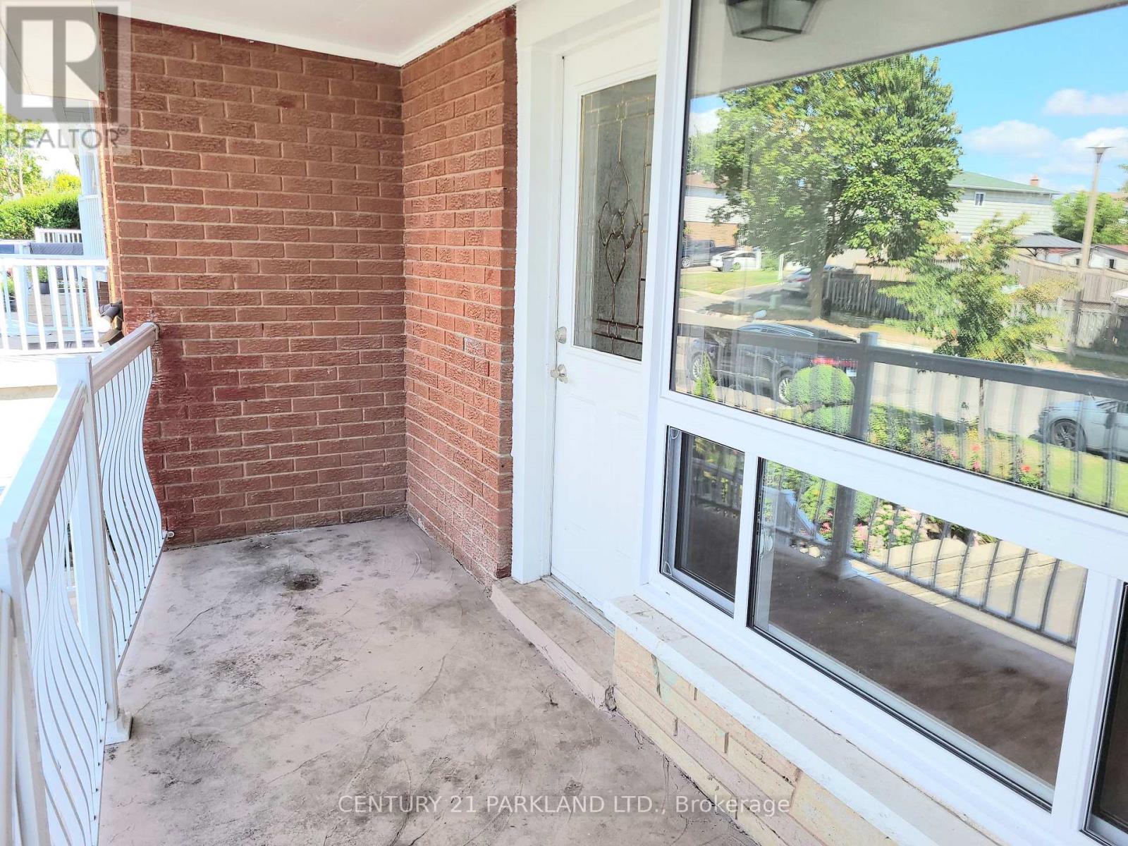 13 TOLTON DRIVE, Brampton (Brampton North) — photo 9
