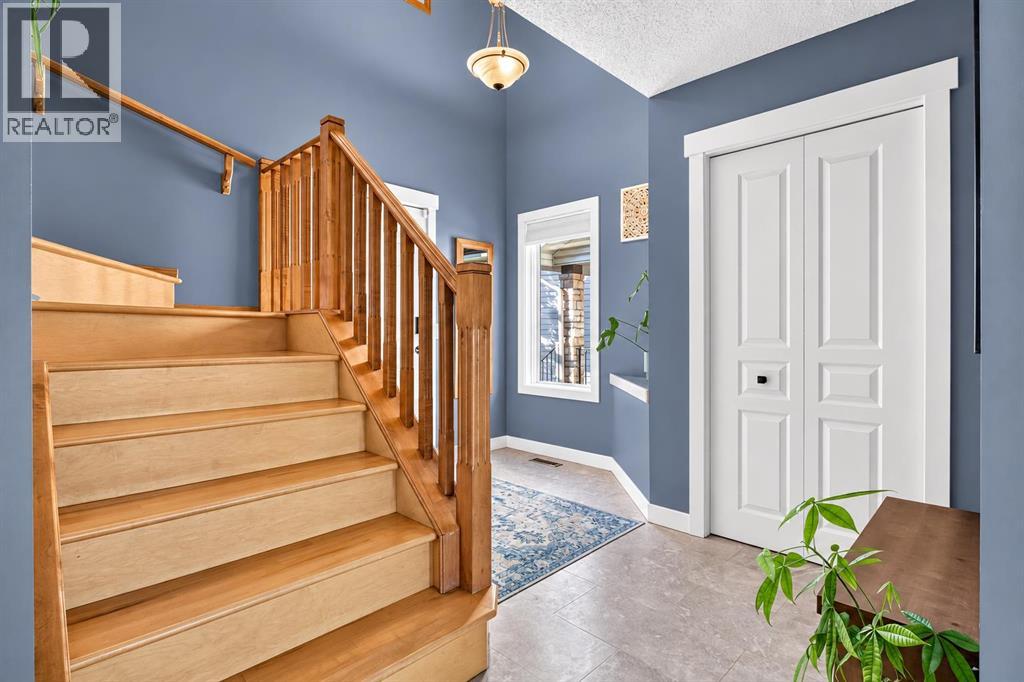 38 Somerside Crescent SW - photo 3