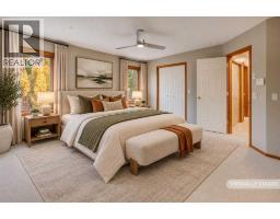 63 Sierra Madre Crescent Sw, Calgary, AB T3H3M4 Photo 23