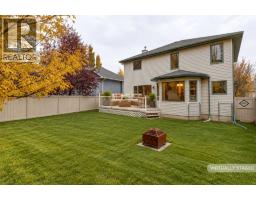 Bedroom - 63 Sierra Madre Crescent Sw, Calgary, AB T3H3M4 Photo 11