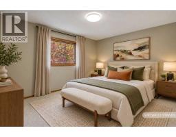 63 Sierra Madre Crescent Sw, Calgary, AB T3H3M4 Photo 28