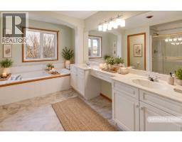 63 Sierra Madre Crescent Sw, Calgary, AB T3H3M4 Photo 26