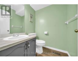215 Park Drive, Whitchurch Stouffville, ON L4A1J8 Photo 10