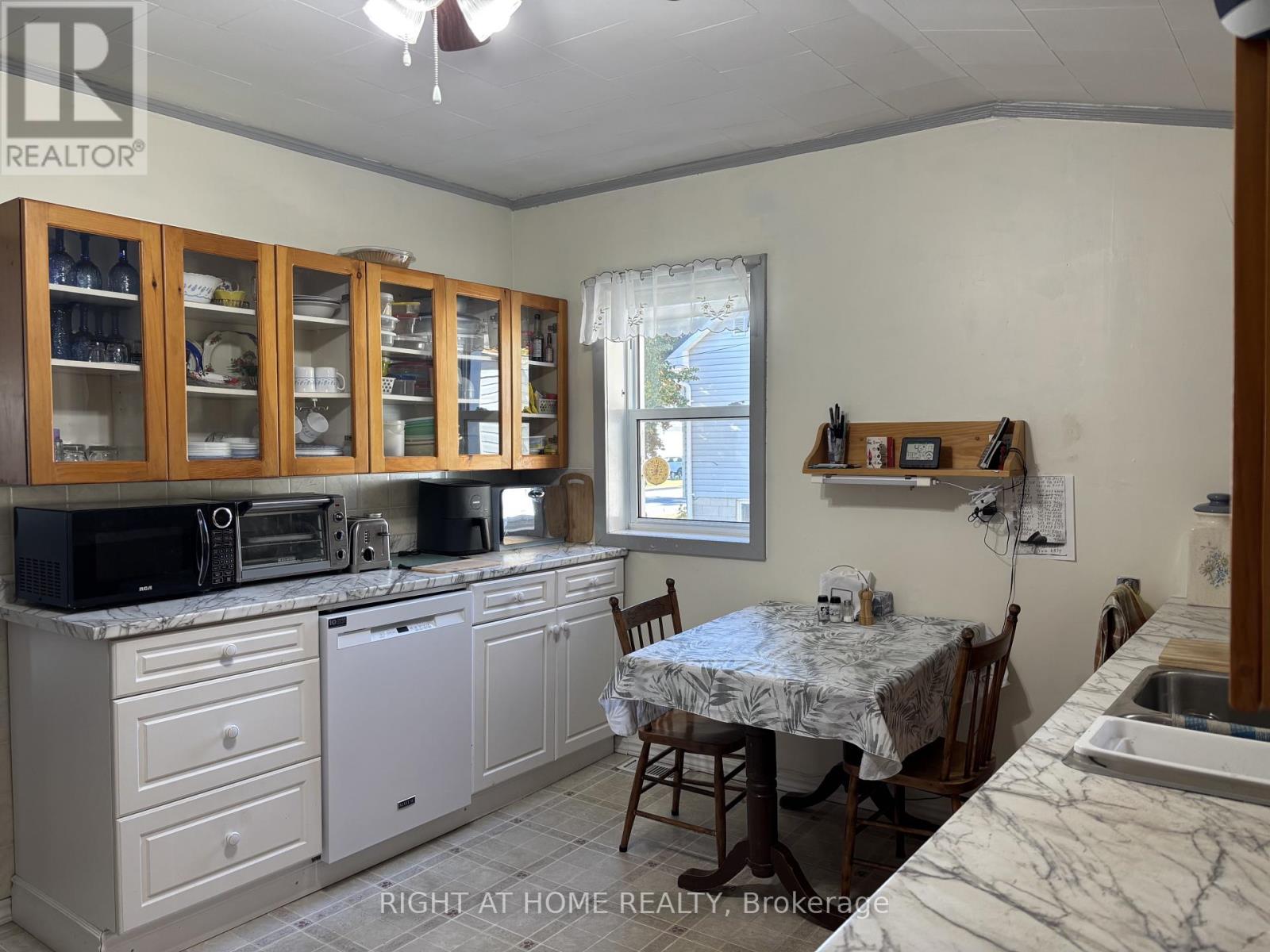 35 CASCADE STREET - 19