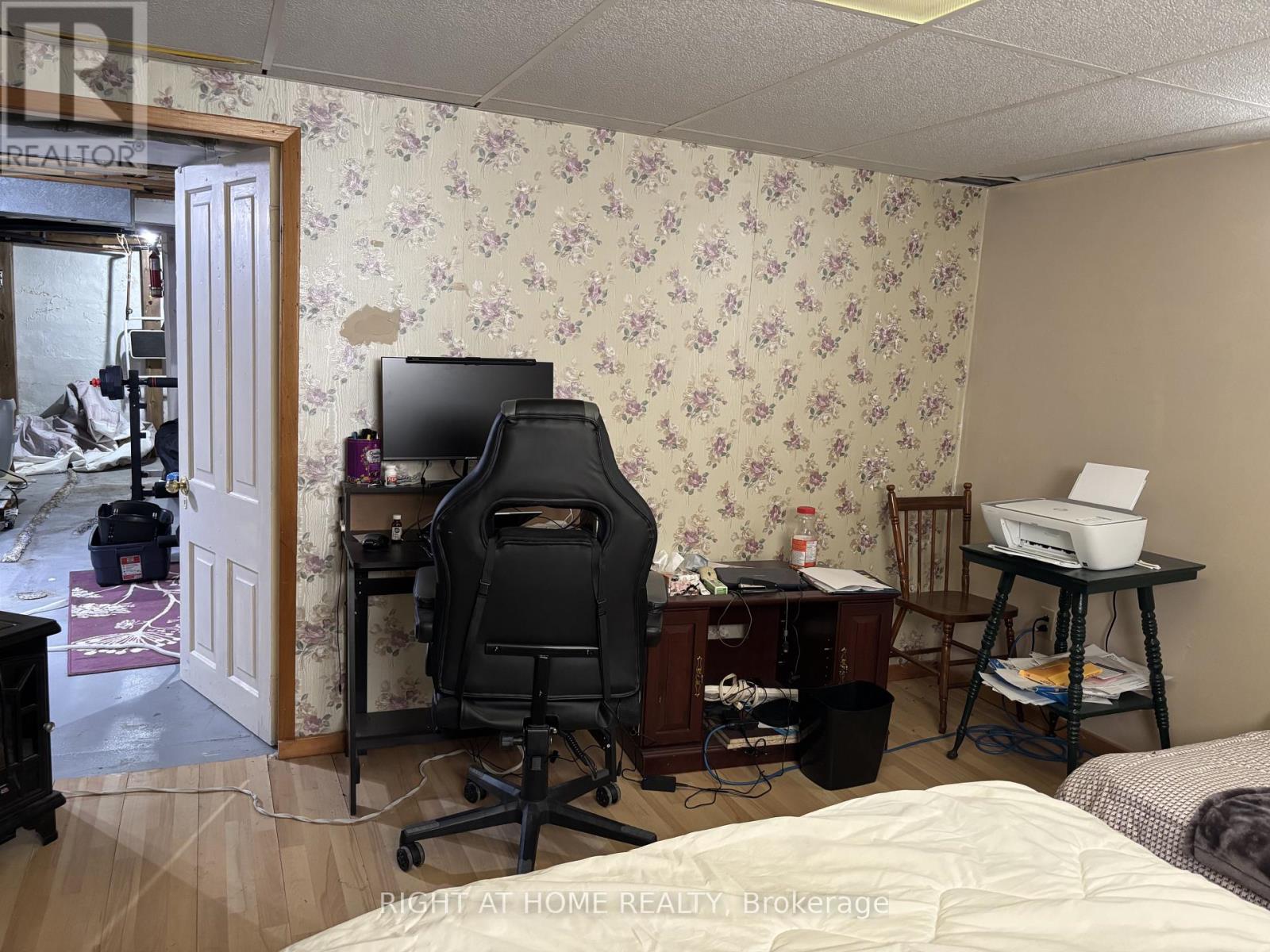 35 CASCADE STREET - 31