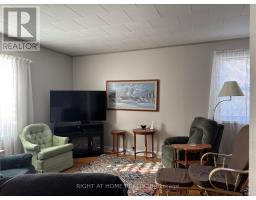 35 Cascade Street, Parry Sound, ON P2A1J8 Photo 12