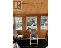 Sunroom - 35 Cascade Street, Parry Sound, ON P2A1J8 Photo 8