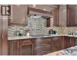 5pc Bathroom - 115 Coulee Way Sw, Calgary, AB T3H0S4 Photo 13
