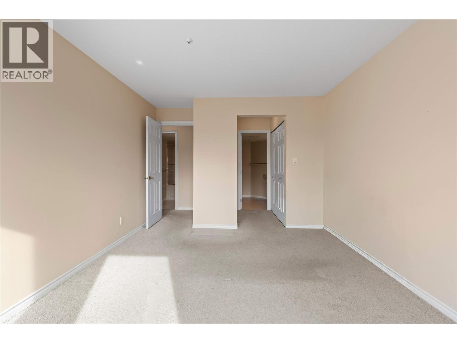 #303 3300 Centennial Drive - 16