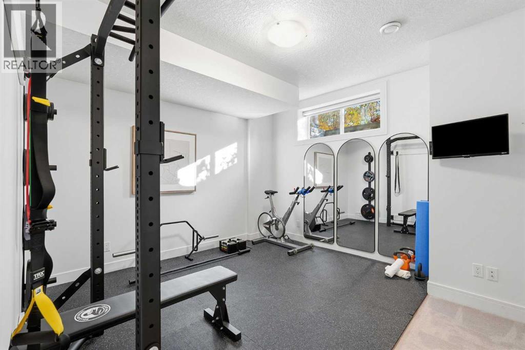 2227 26 Street SW - photo 26