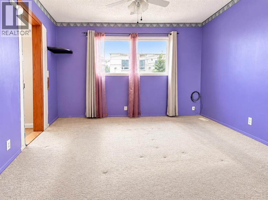 606 34 Avenue NE - photo 9
