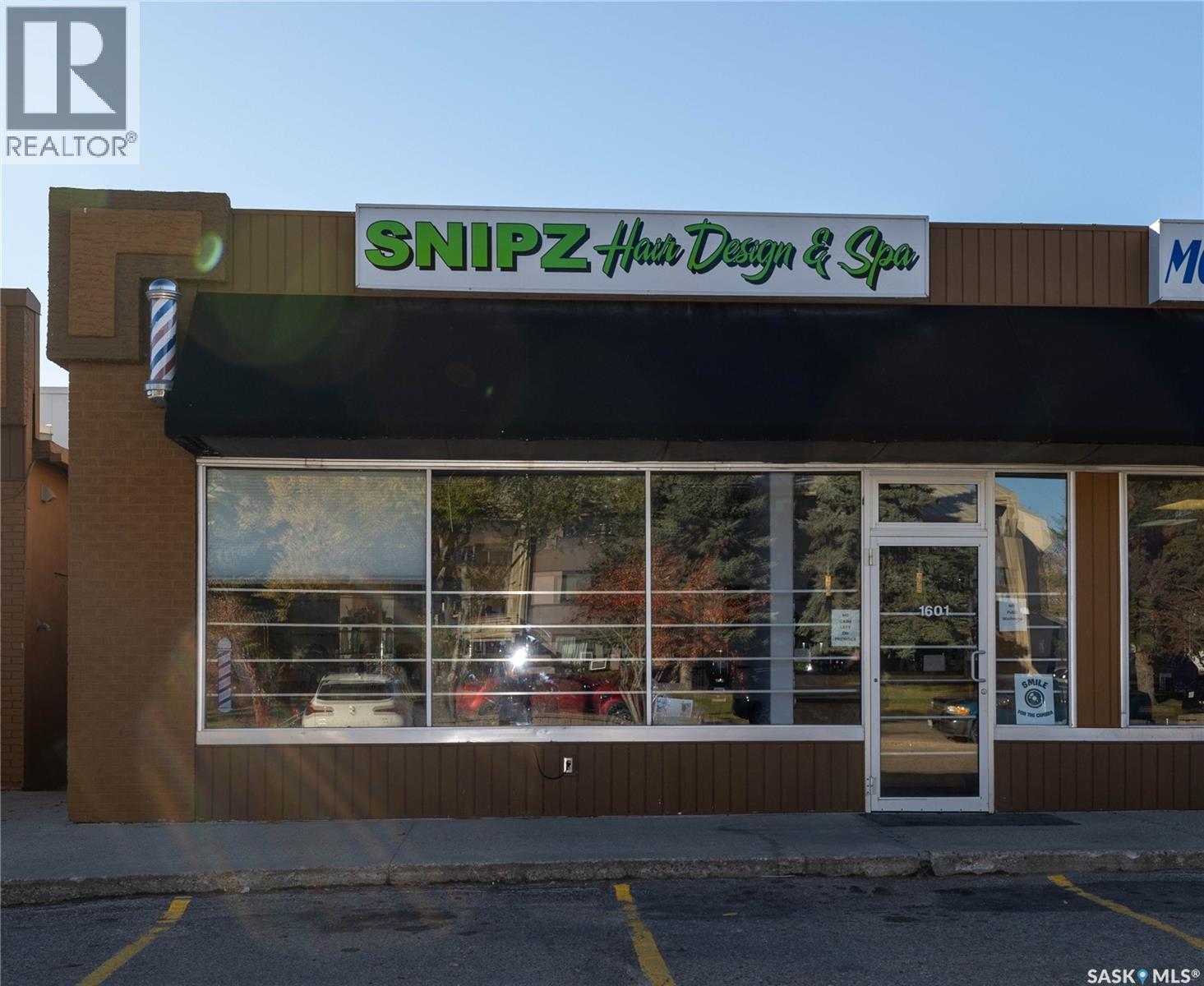 1601 29th STREET W, Saskatoon — photo 2