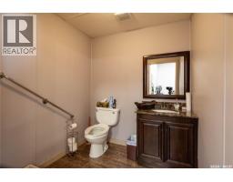 1601 29th Street W, Saskatoon, SK S7L0N6 Photo 15