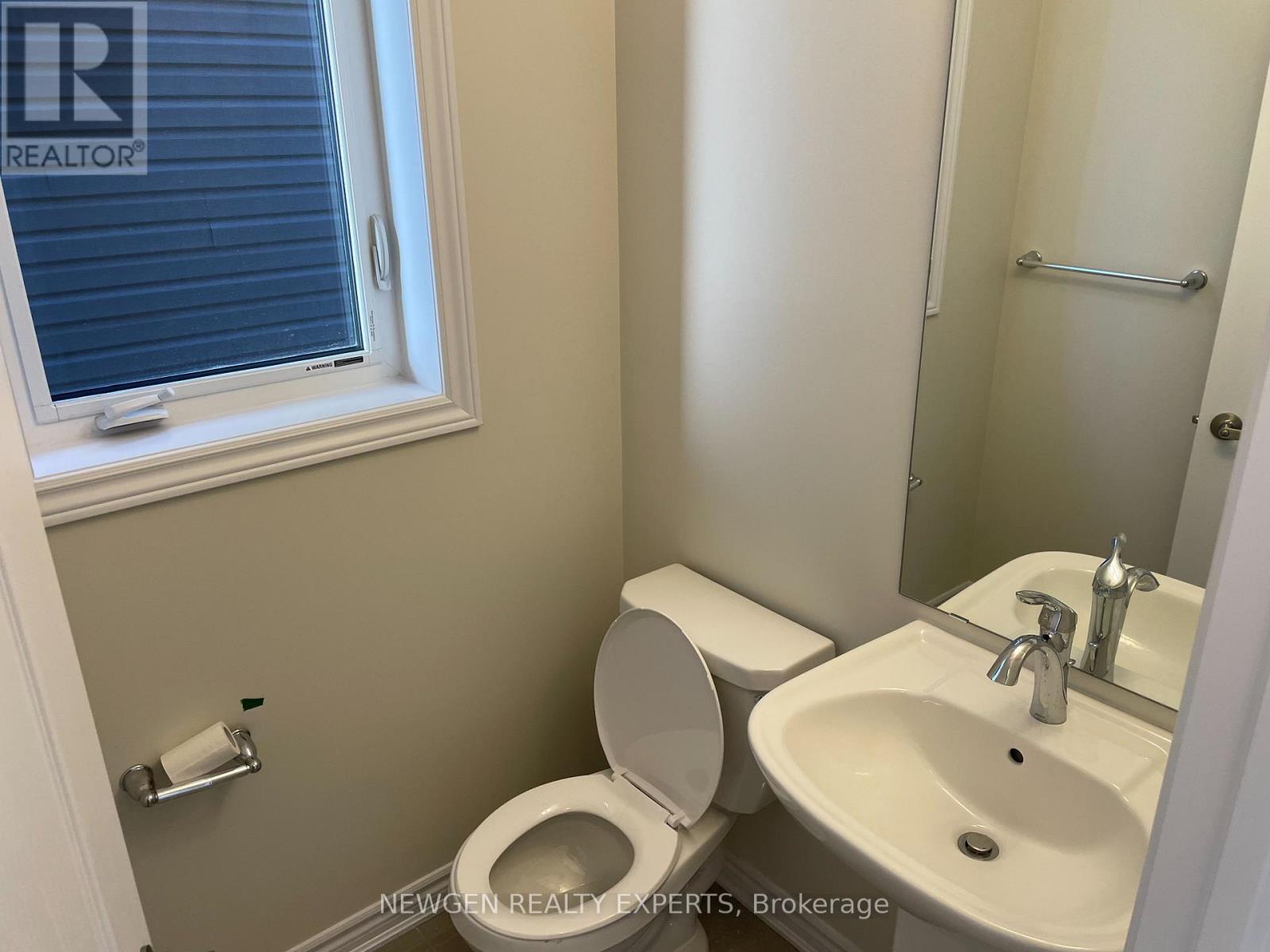 404 DOLMAN STREET, Woolwich — photo 7