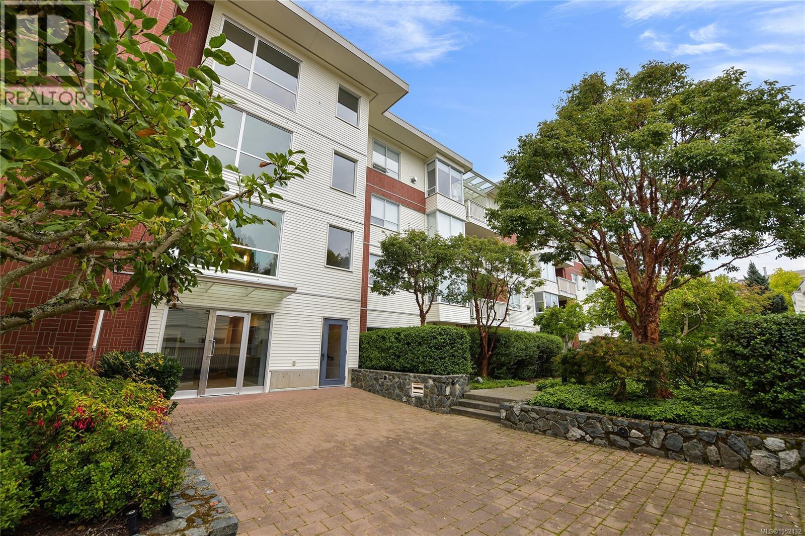 #409 380 Waterfront Cres - 29