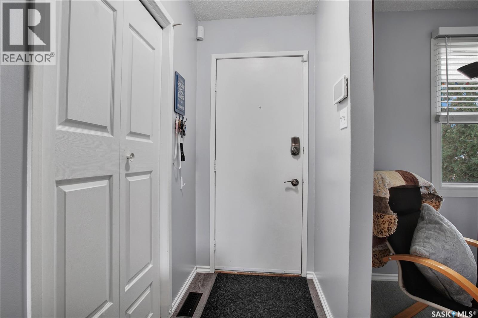 106 Shea CRESCENT, Saskatoon Saskatchewan — photo 3