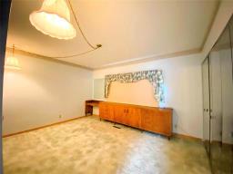 551 Second Avenue, Neepawa, MB R0J1H0 Photo 12