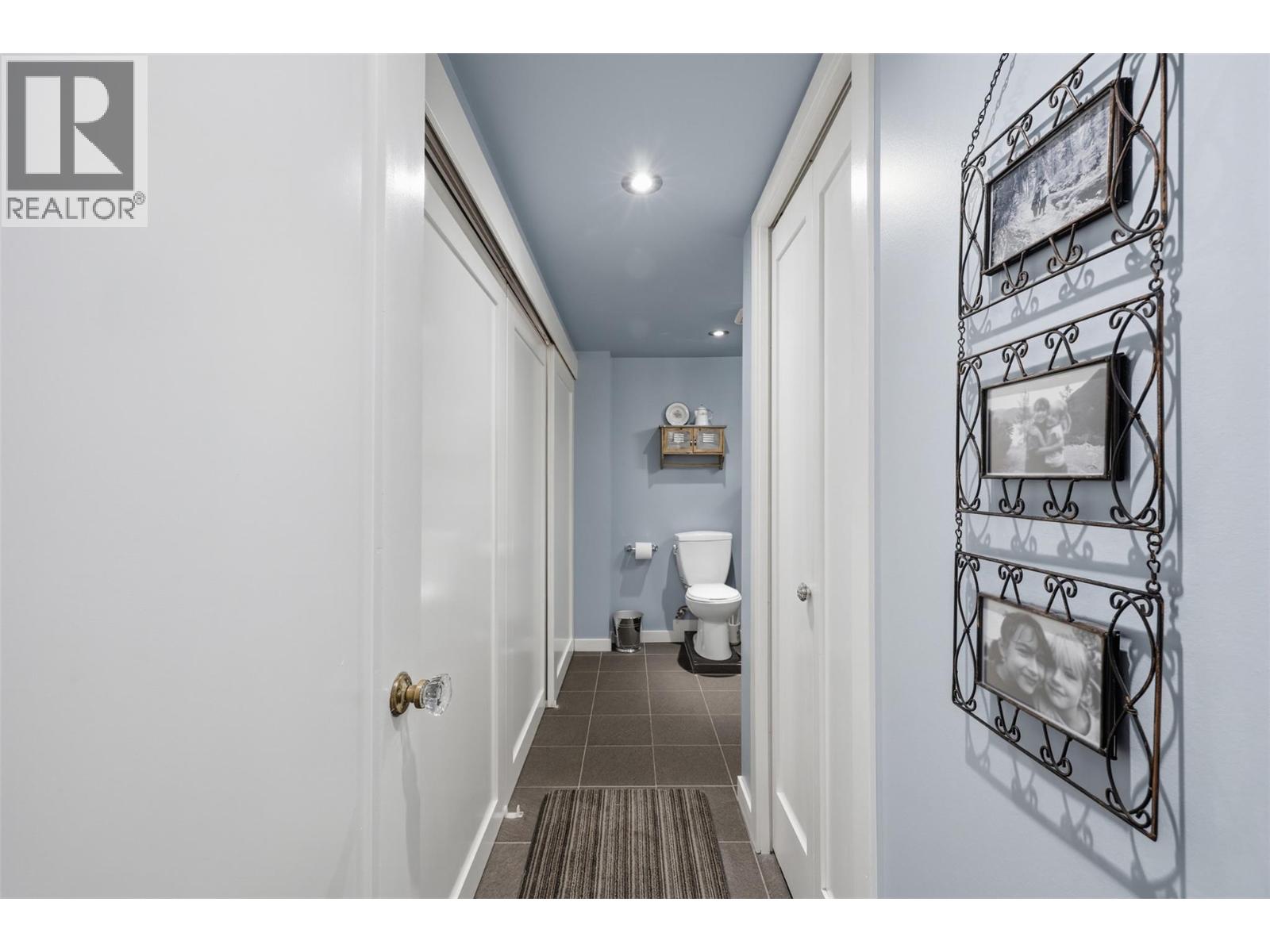 1219 DOMINION Street - 64