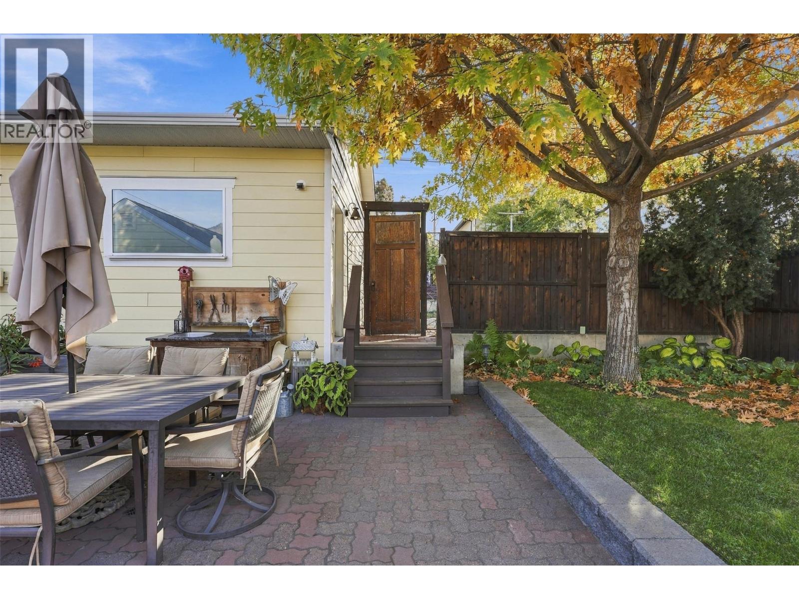 1219 DOMINION Street - 47