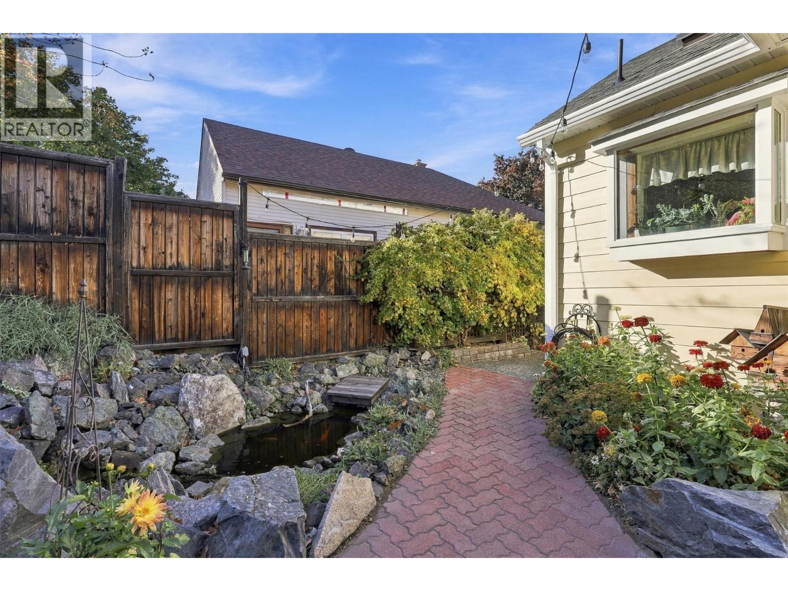 1219 DOMINION Street - 49