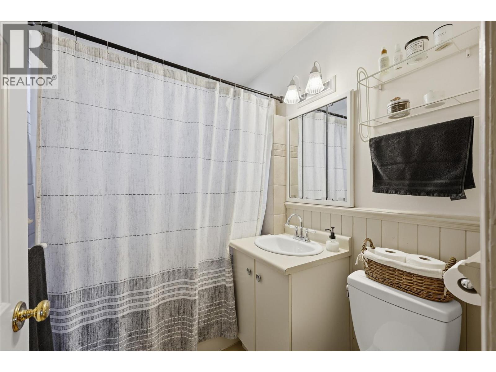 1219 DOMINION Street - 35