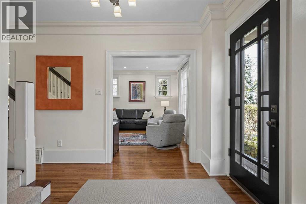 3015 2 Street SW - photo 5