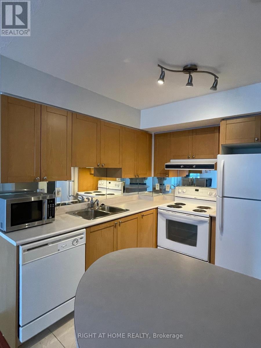 1106- 230 King Street East, Toronto, ON photo 3