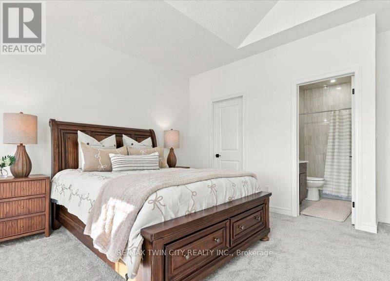 905 Broadacre Place, Kitchener, ON photo 19