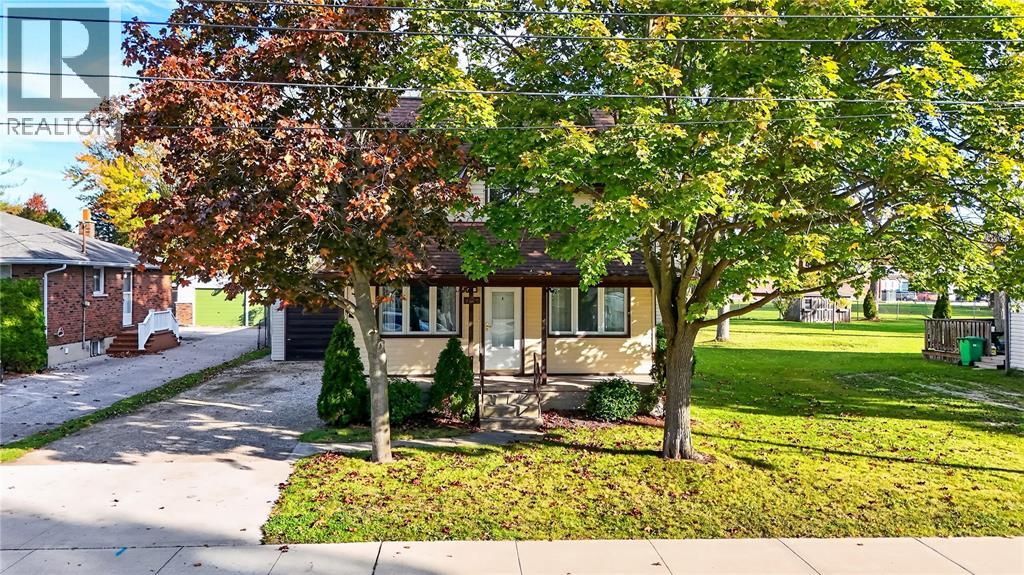 4076 FLORENCE AVENUE, Petrolia — photo 4