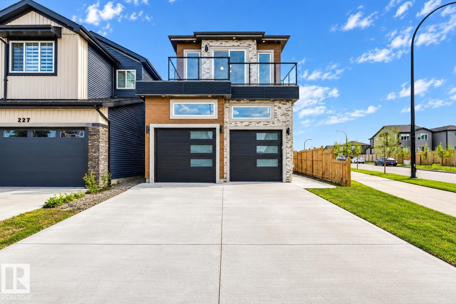 Photo of 231 28 ST SW, Edmonton