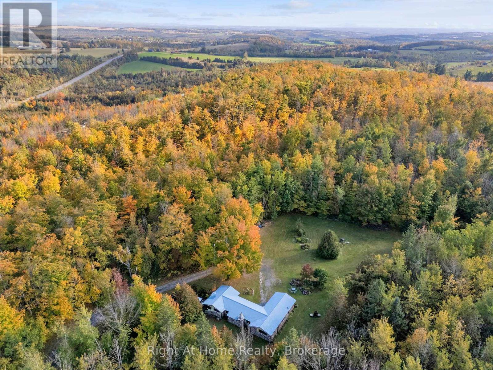 570 Meadowview Road, Kawartha Lakes, ON photo 1