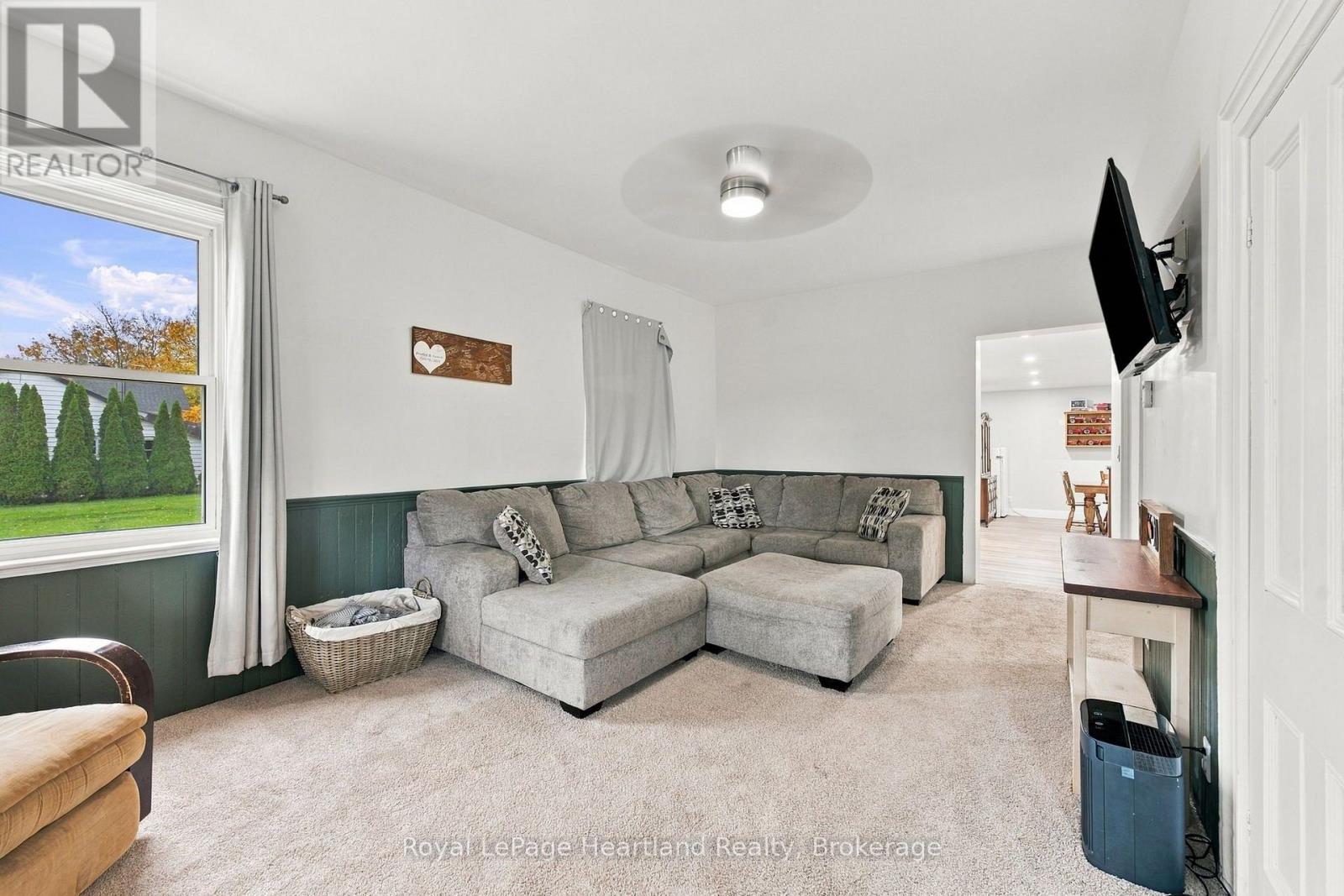 37579 KIPPEN ROAD, Bluewater (Hay) — photo 9