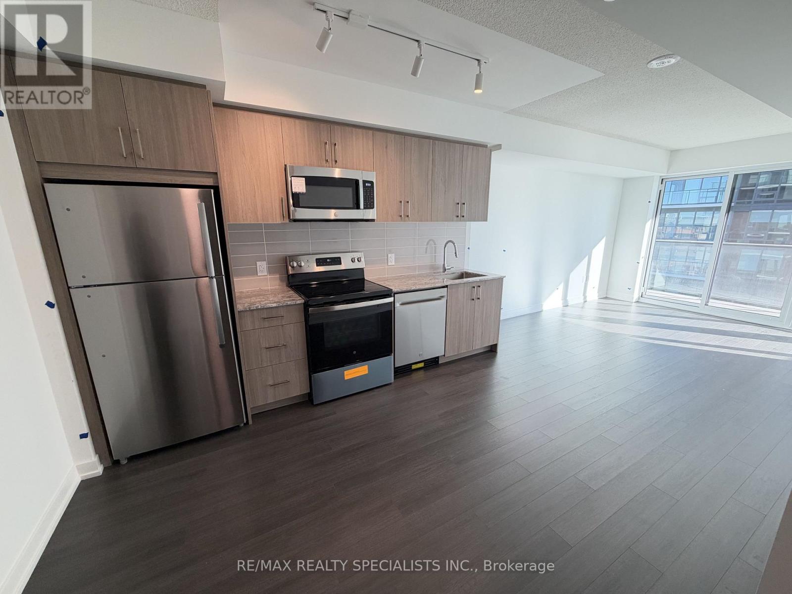 1206 - 4010 EGLINTON AVENUE W, Toronto (Humber Heights) — photo 4