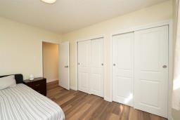 26 Penfold Crescent, Winnipeg, MB R2J1S4 Photo 19