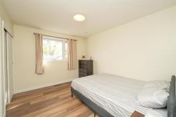 26 Penfold Crescent, Winnipeg, MB R2J1S4 Photo 18