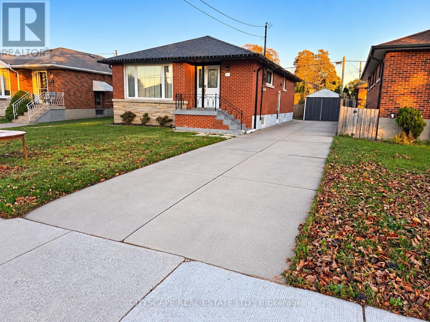 Photo of 57 Clarendon Avenue
