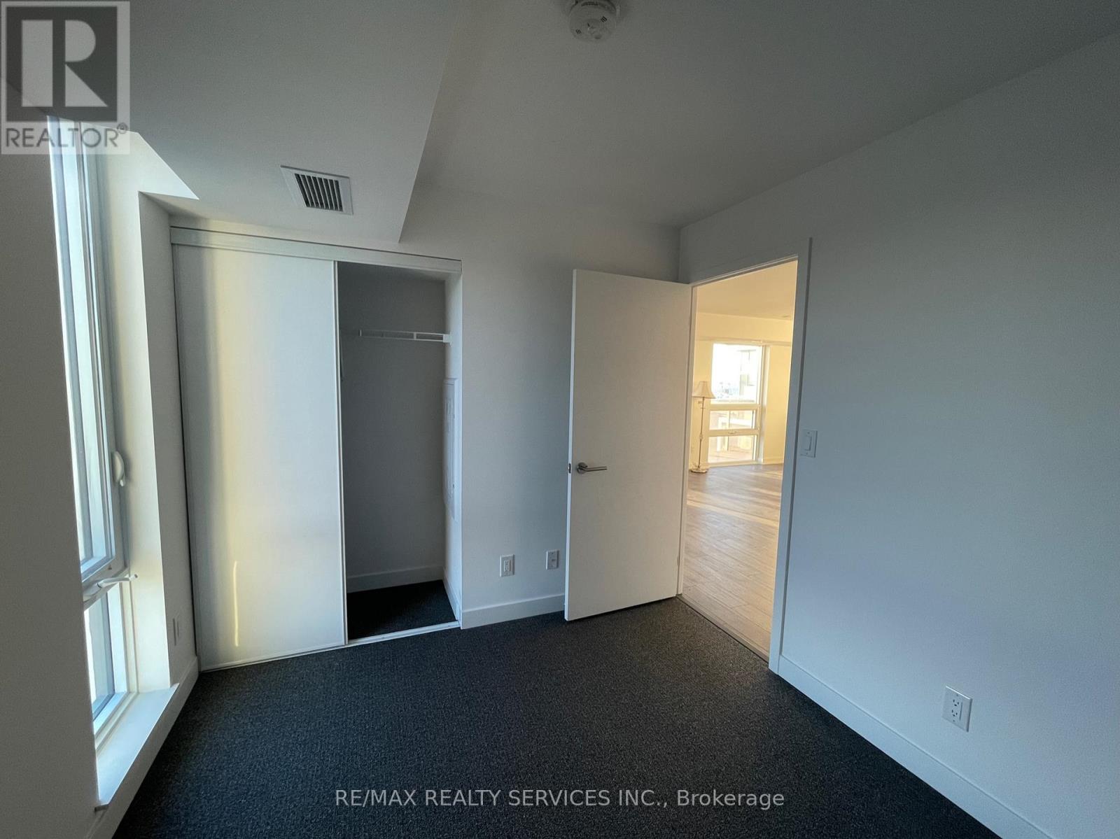 1217 - 120 VARNA DRIVE, Toronto (Englemount-Lawrence) — photo 9