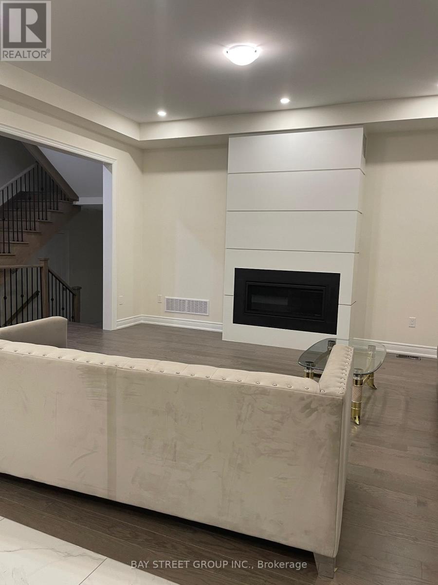 ROOM - 56 BUD LEGGETT CRES CRESCENT, Georgina (Keswick South) — photo 6
